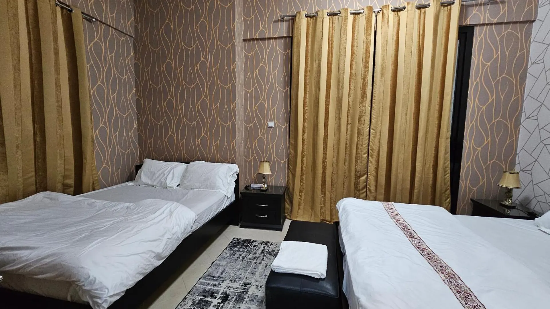 2 Bhk Marina Budget Friendly Apartment Dubai United Arab Emirates