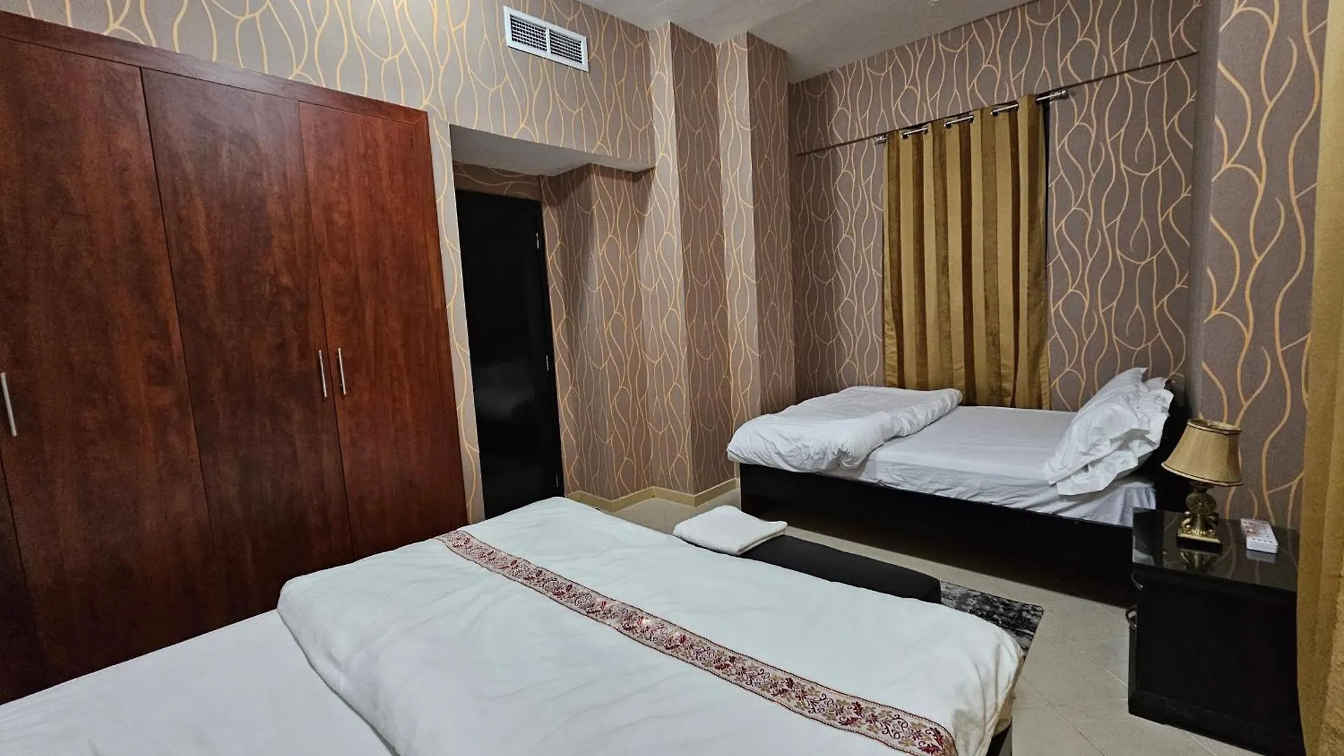 2 Bhk Marina Budget Friendly Apartment Dubai